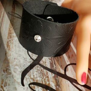 Unique Flower Embossed Black Leather Cuff Bracelet